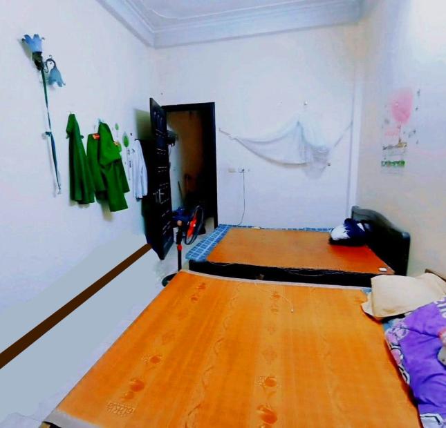 Bán nhà Lê Văn Hiến:,Mặt phố kinh doanh vỉa hè, oto, sầm uất. 45m2x4T Giá: 8.5 tỷ