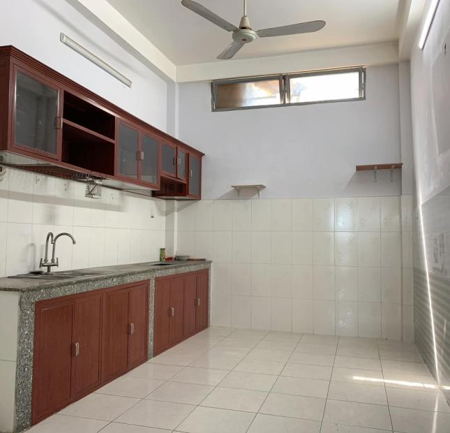 Bán nhà 3 tầng Quang Trung, Phường 8, Gò Vấp, 46m2, giá 3.7 tỷ.