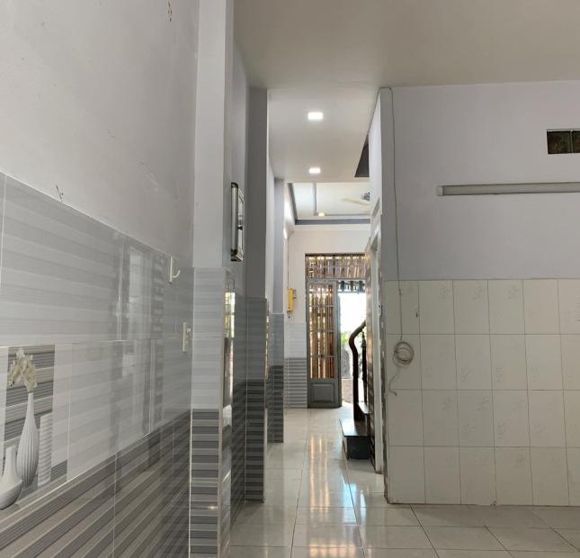 Bán nhà 3 tầng Quang Trung, Phường 8, Gò Vấp, 46m2, giá 3.7 tỷ.