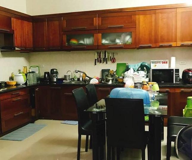 Bán nhà MT 95 Võ Thị Sáu, P6, Q3 1H1T5L DTXD 350m2