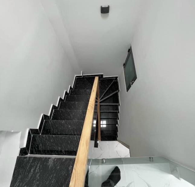 Cần bán gấp nhà Đường C1, Phường 13, Tân Bình, Hồ Chí Minh