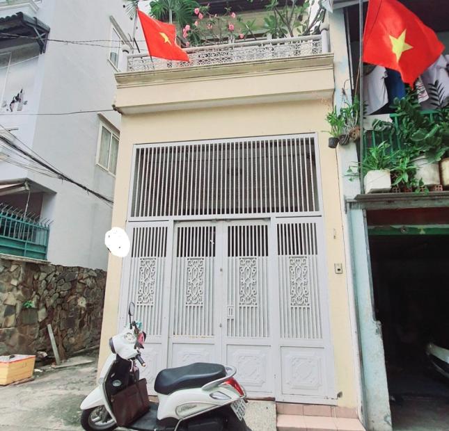 Lô góc hẻm 5m Ấp Chiến Lược Bình Tân 70mx2T, giá rẻ 5 tỷ 8. 0902568812