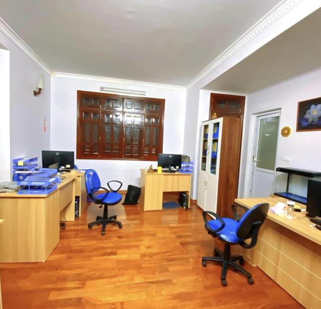 Biệt thự Mỹ Đình 200m Nhà mặt phố vuông góc Nguyễn Cơ Thạch Giá vỡ nợ
