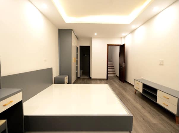 Bán Nhà 18 Ngõ 515/38 Hoàng Hoa Thám, Ngõ Xe Ba Gác, Nhà Mới Full Đồ DT: 32m/5 Tầng/4.6 Tỷ