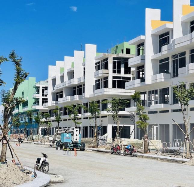 0961247777 Mở bán duy nhất 62 căn shophouse 8x24m tại Đảo Hoa Sen nhân tạo 6*, CK 11%