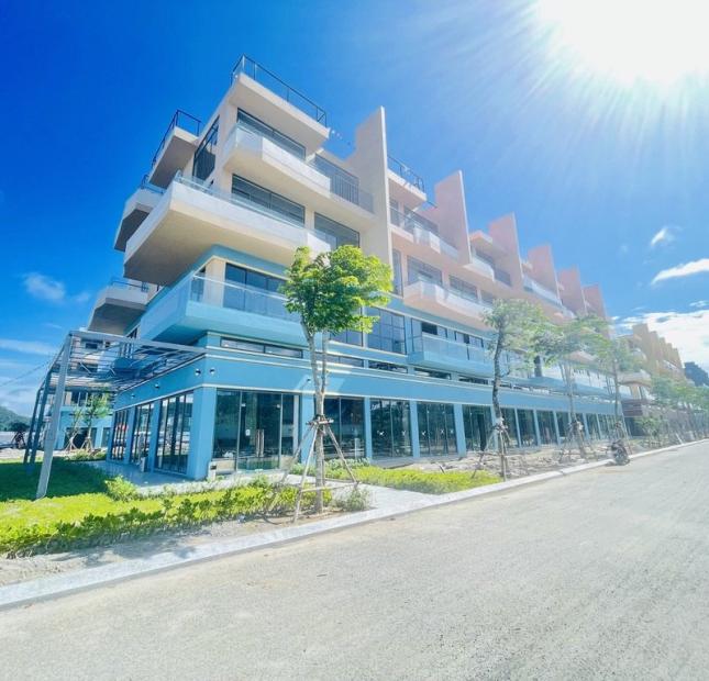 0961247777 Mở bán duy nhất 62 căn shophouse 8x24m tại Đảo Hoa Sen nhân tạo 6*, CK 11%