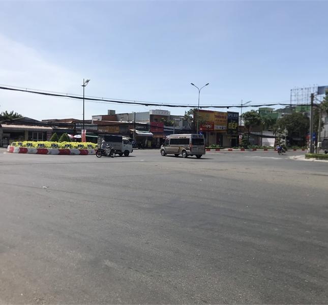 Cho thuê mặt bằng kính đẹp đường Lê Hồng Phong, TP Vũng Tàu