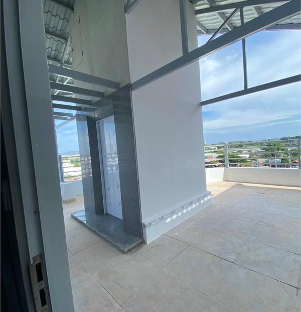 Cho thuê phòng trọ tầng thượng tòa nhà tại Chí Linh P10, TP Vũng Tàu