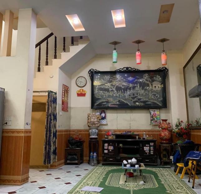 Bán nhà Võng Thị: Chỉ 100tr/m Lô góc thoáng, mặt ngõ, thông Võng Thị, 40m2x4T Giá 4.2 tỷ
