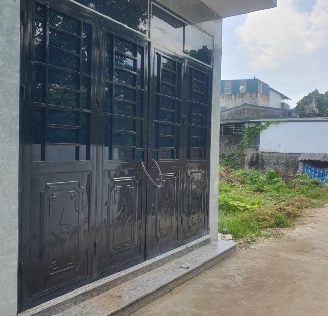 Chính chủ cần bán Nhà và đất tại xã Đại Thành, Quốc Oai, Hà Nội.