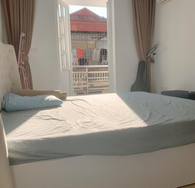 Nhà đẹp phố Kim Giang 68m2 mặt tiền 8.5m phân lô vỉa hè Gara