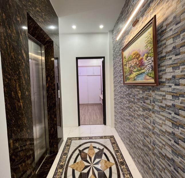 Bán nhà phố Ba La, Hà Đông, 46m2, mt4m, 5 tầng thang máy, gara ô tô