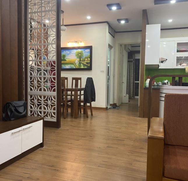 Bán gấp căn Chung cư Đường Nguyễn Xiển, Thanh Liệt. Dt 145m2, 3 PN, 3 WC. Gía nhỉnh 3 tỷ
