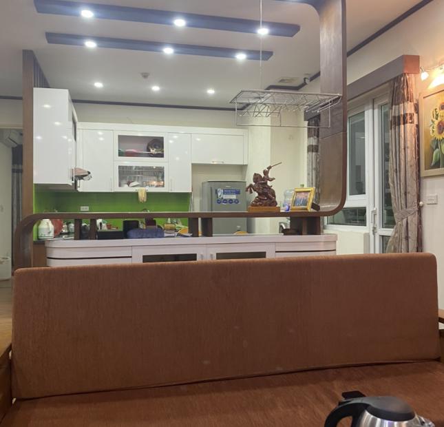 Bán gấp căn Chung cư Đường Nguyễn Xiển, Thanh Liệt. Dt 145m2, 3 PN, 3 WC. Gía nhỉnh 3 tỷ