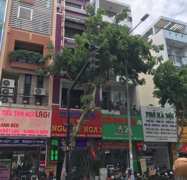 Cần bán gấp nhà mặt tiền Hồng Hà, Phú Nhuận, 5 tầng, 4.2x22m giá 15.5 tỷ