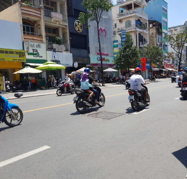 Bán nhà mặt tiền Bành Văn Trân Tân Bình, DT: 9 x 17 . 4 lầu giá 32 tỷ