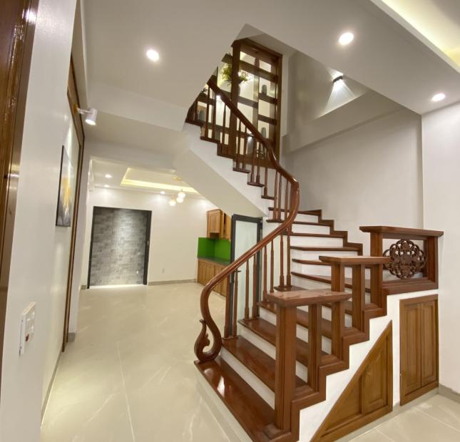 Bán nhà ngõ 245 Bình Lộc, ph Tân Bình, TP HD, 44.6m2, 4 tầng, 3 ngủ, ngõ oto đỗ tận nơi