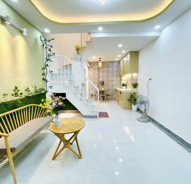 Bán Nhà Phạm Hữu Lầu , Quận 7