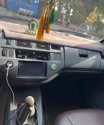 Bán chiếc xe Toyota zace đời 2004 , bản GL