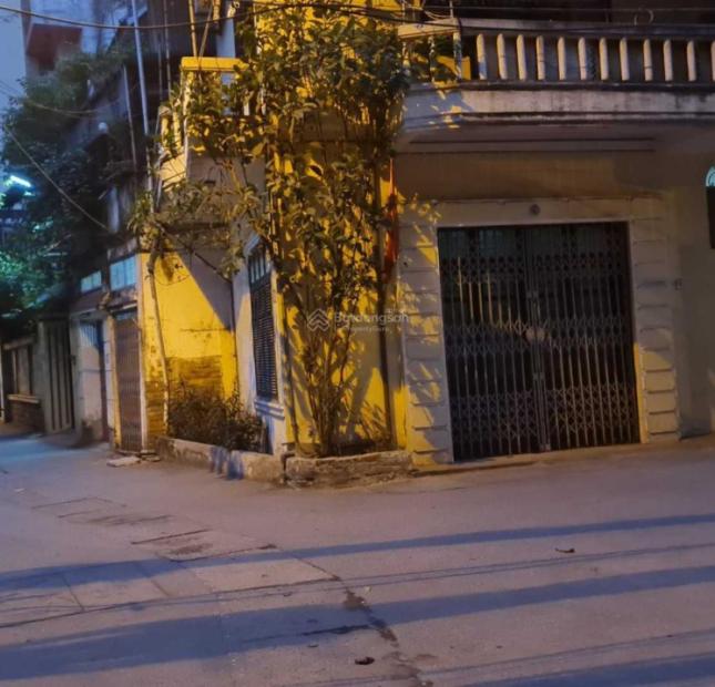 Chính chủ bán đất đẹp tại 111 Cù Chính Lan - Thanh Xuân - Hà Nội.