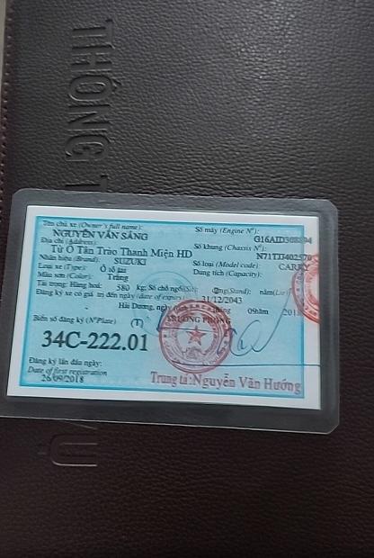 Do nhu cầu công việc mình lên xe to. Nên muốn bán em này đời 2018