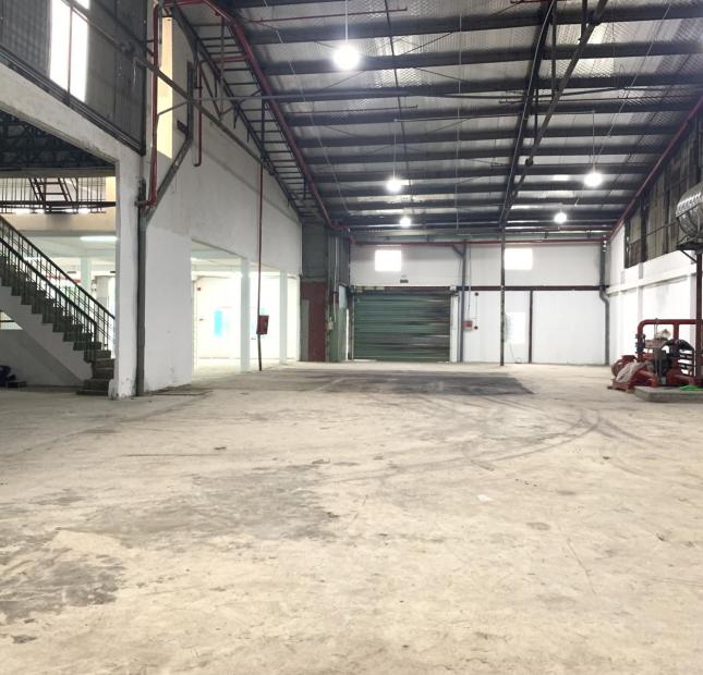 NHÀ XƯỞNG CHO THUÊ DT 2.500M2 NGUYỄN VĂN QUÁ, ĐÔNG HƯNG THUẬN, QUẬN 12