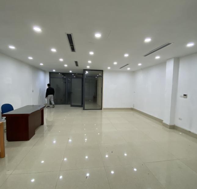Cho thuê nhà Dịch Vọng Hậu, 100m2, 7 tầng, làm văn phòng, đào tạo