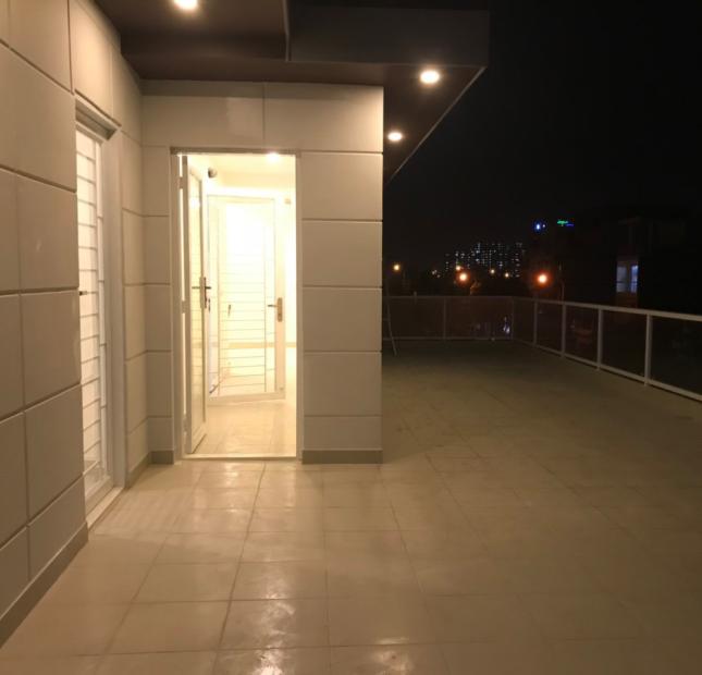 Căn góc biệt thự Kiến Á đường Liên phường DT 285m đúc 3 lầu trục chính