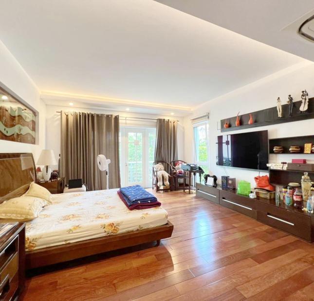 Biệt thự Vườn Đào 333m Giá 2/3 thị trường