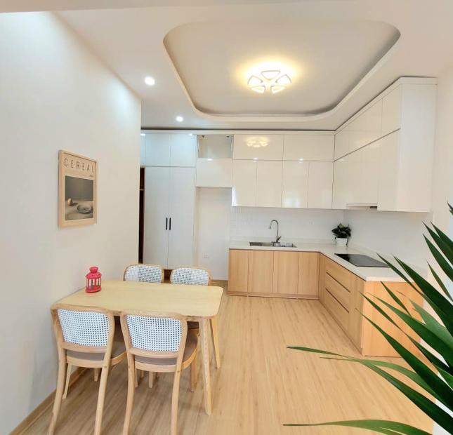 Bán chung cư Đền Lừ 2, Hoàng Mai,  Hà Nội LÔ GÓC 2 BAN CÔNG - NHÀ XINH FULL NỘI THẤT - VIEW HỒ MỘNG MƠ diện tích 65m2  giá 2.35 Tỷ