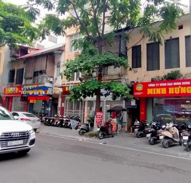 Bán nhà mặt phố Trần Nhân Tông, KINH DOANH, THANG MÁY, 71m2, 72 tỷ