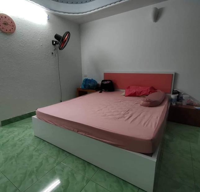 BÁN GẤP NHÀ 4 TẦNG HÒA HẢO P5 QUẬN 10 DT 56M2 5,3M X 13M CHỈ 11 TỶ