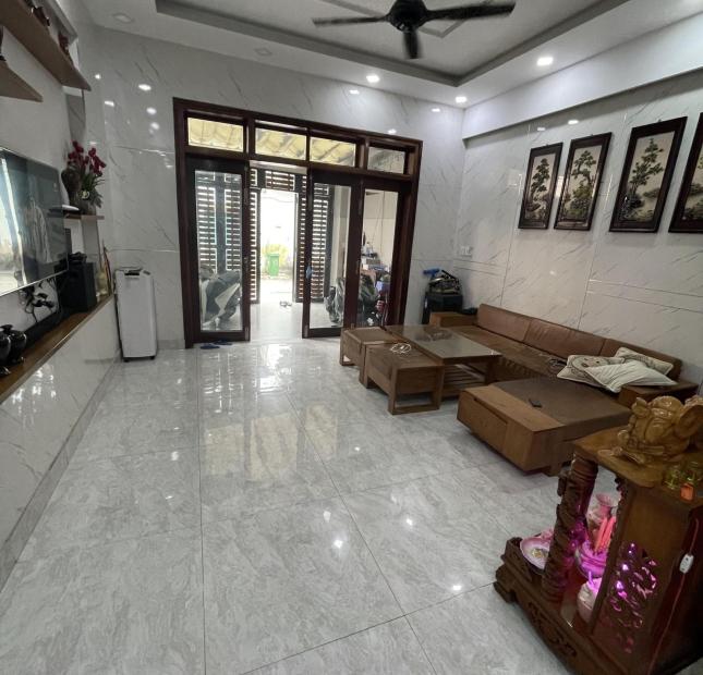 Bán Đất tặng nhà, Lê Văn Phan, Tân Phú, 4 Tầng, 224m2, Chỉ 15 tỷ.