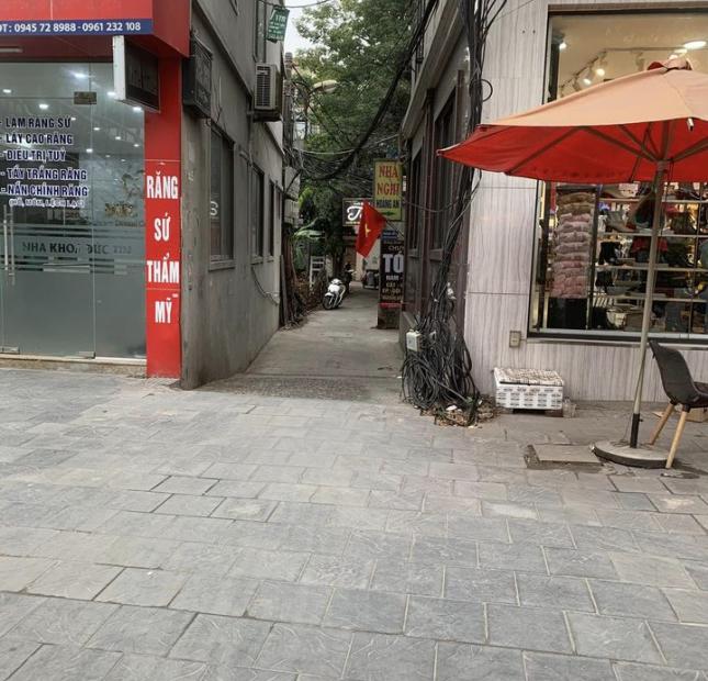 Cho thuê mặt bằng ngõ 139 đường Phạm Văn Đồng, Hà Nội.