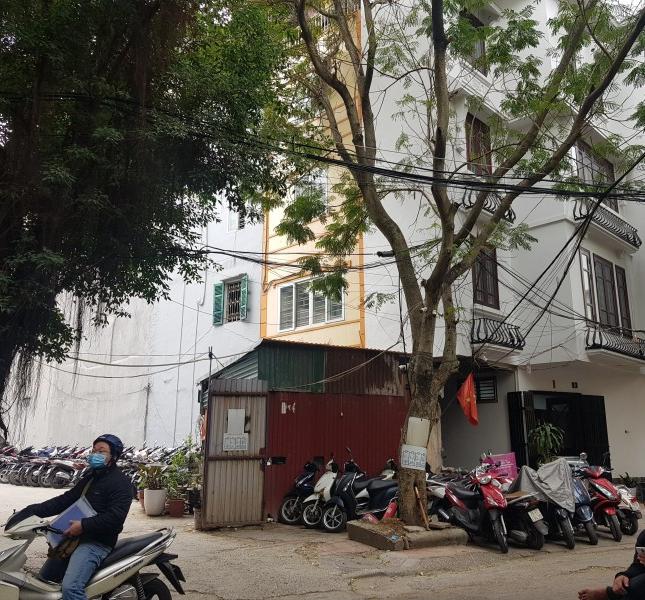 Bán Đất phố Đội Cung Hai Bà Trưng 548m Đất, MT 13.5 giá 170 tỷ