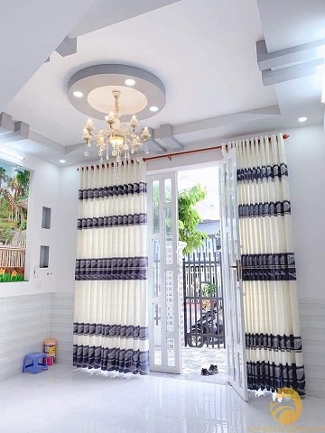 NHÀ GIÁ RẺ, CHƯA TỪNG CÓ TRONG 10 NĂM QUA, CẦN BÁN GẤP, 4,1 X 10, 2 TẦNG, HẺM 4M, CHỈ 3,4 T. -