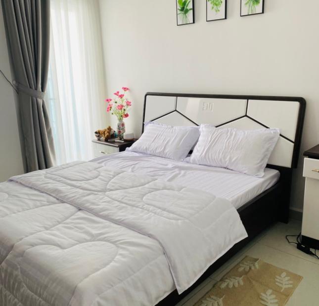 Cho thuê căn hộ 8X Plus quận 12, gần Cầu Tham Lương, 84m2 2PN 2WC căn góc, Full nội thất mới cao cấp cực đẹp 
