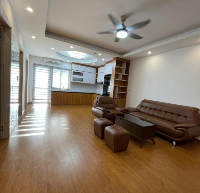 Chính chủ cần bán căn hộ góc siêu đẹp đầy đủ nội thất đẹp tại KDT Thanh Hà Cienco 5