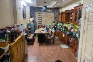 Chính chủ cho thuê nhà 4 tầng 60m2 dài 15m mặt tiền 4m tại số 28 ngõ 44 Pháo Đài Láng, quận Đống