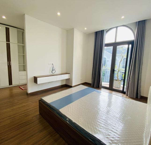 Chính chủ cho thuê liền kề Vinhomes The Harmony, đã hoàn thiện full nội thất, nhà mới
