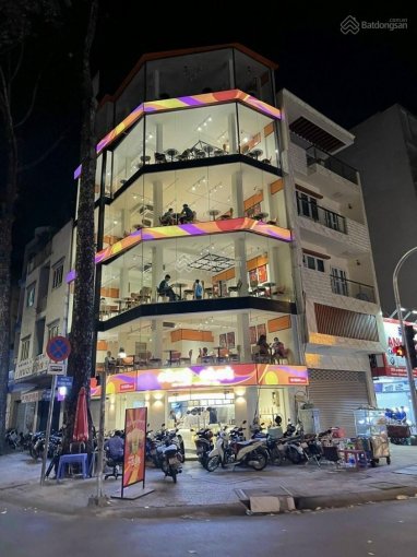 Bán nhà góc 2 mặt tiền Bành Văn Trân - Sao Mai, Tân Bình. (5.6x18m) 3 lầu giá 13 tỷ TL. 0901311525