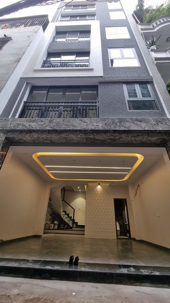 Mặt Phố , Kinh doanh Phố Yên Lãng 46m2 Mt 6 Giá 13.8 tỷ