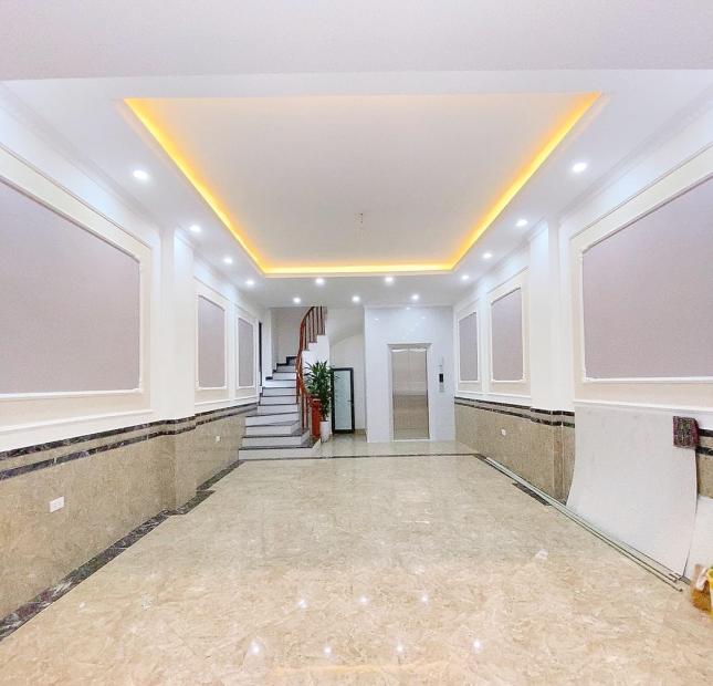 Bán nhà Láng Hạ 55m Phân lô Thang máy Ô tô vào nhà Giá tốt