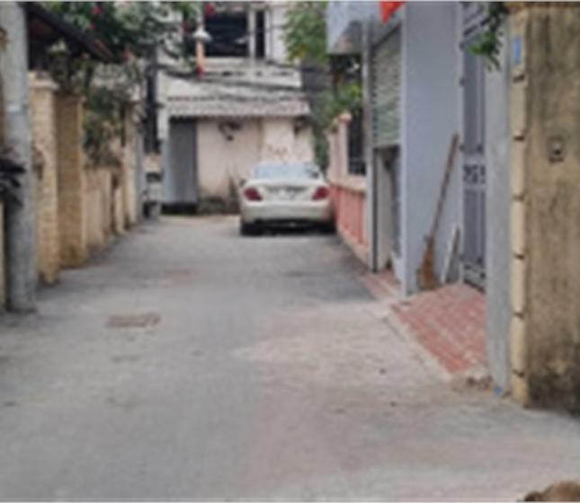 Bán 96m2 đất mặt ngõ Trịnh Công Sơn, mặt tiền rộng, ôtô 7 chỗ vào, giá 12,6tỷ