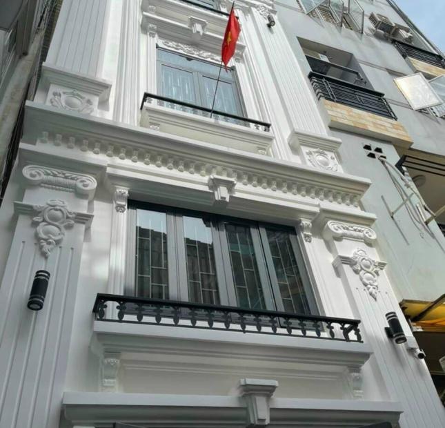 Bán nhà Mặt Tiền nội bộ 134 Thành Thái rộng 10m ,4,2x17m, Giá 15 tỷ,P12,Q10.