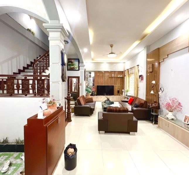 Bán nhà phố Lương Thế Vinh, ngõ ô tô tránh, DTXD121m2, MT6m, 12.4 tỷ. 0338080356