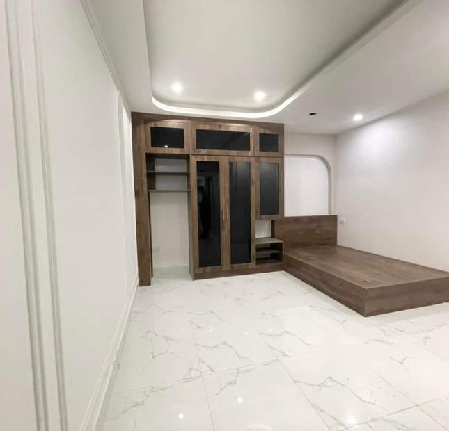 Bán nhà Kim Giang 120m mặt tiền 7m Ô tô vào nhà Giá 5x