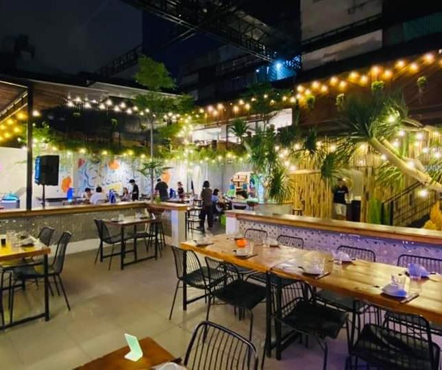 GIA ĐÌNH CẦN SANG NHƯỢNG NHÀ HÀNG BEER GARDEN & CAFE ACOUSTIC đang hoạt động ở quận Phú Nhuận