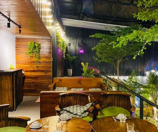 GIA ĐÌNH CẦN SANG NHƯỢNG NHÀ HÀNG BEER GARDEN & CAFE ACOUSTIC đang hoạt động ở quận Phú Nhuận