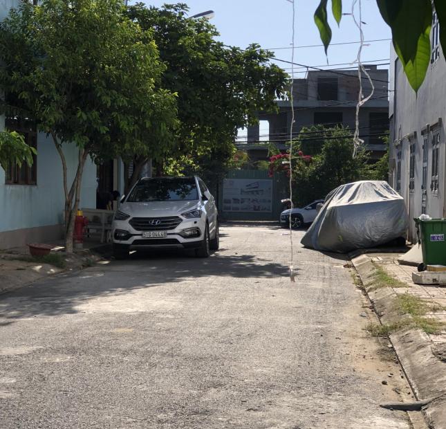 Nhà HXH bưng ông thoàn DT 52m đúc 2 lầu vị trí đẹp giá tốt
